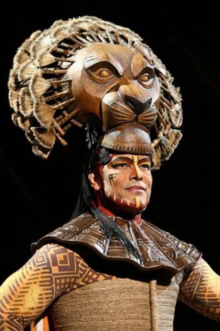 Geno Segers played MUfasa in the Lion King Musical