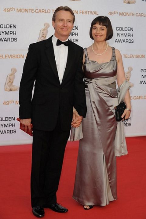 Linus Roache is married to the love of his life, Rosalind Bennett.