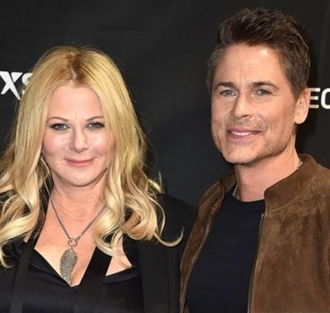 Sheryl Berkoff and her beau Rob Lowe pose for a photoshoot.
