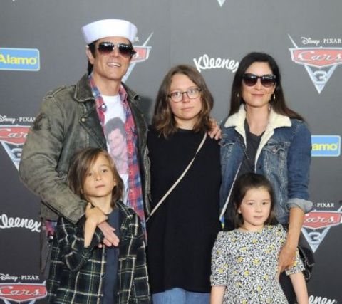 Naomi Nelson and Johnny Knoxville with their kids.