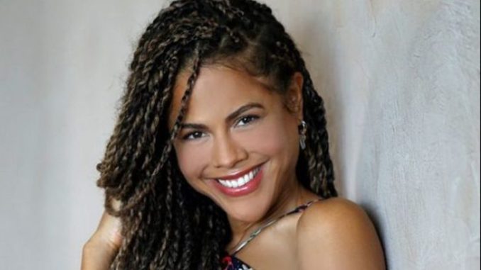 Lenora Crichlow holds a net worth of $2 million as of 2020.