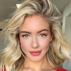 Hannah Palmer (Model) Wiki, Age, Height, Biography, Net Worth & Parents Info