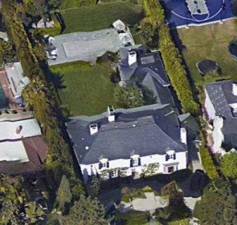 Nina Kotick owns a mansion which worth around $11 million.