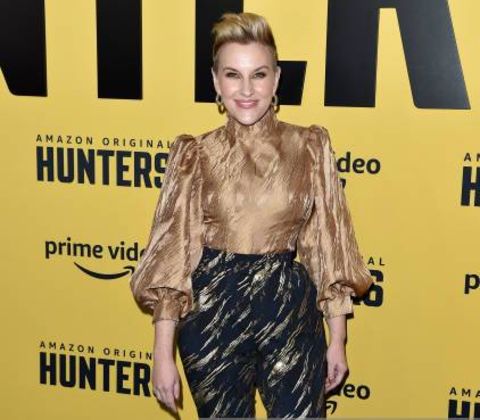 Kate Mulvany giving a pose in an event.