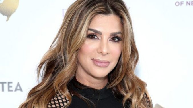 RHONJ's alum Siggy Flicker lives in New Jersey with her wonderful family.