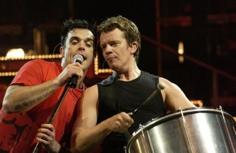 Max Beesley was a member of Robbie's band