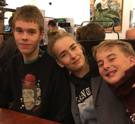 Jasper Breckenridge Johnson with his siblings.