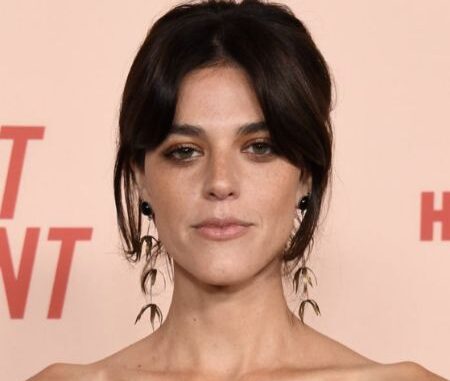 How much net worth does Callie Hernandez have?